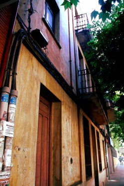 Edificio Av. Virgen de la Montaña. 